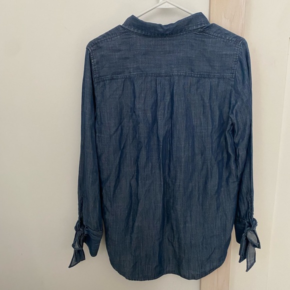 Banana Republic Denim Shirt / Blouse Sz. XS - Picture 3 of 4